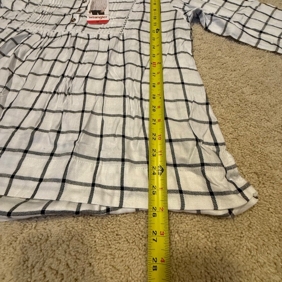 Wrangler Plaid Peasant Blouse White and Black Size M NWT - Picture 8 of 11